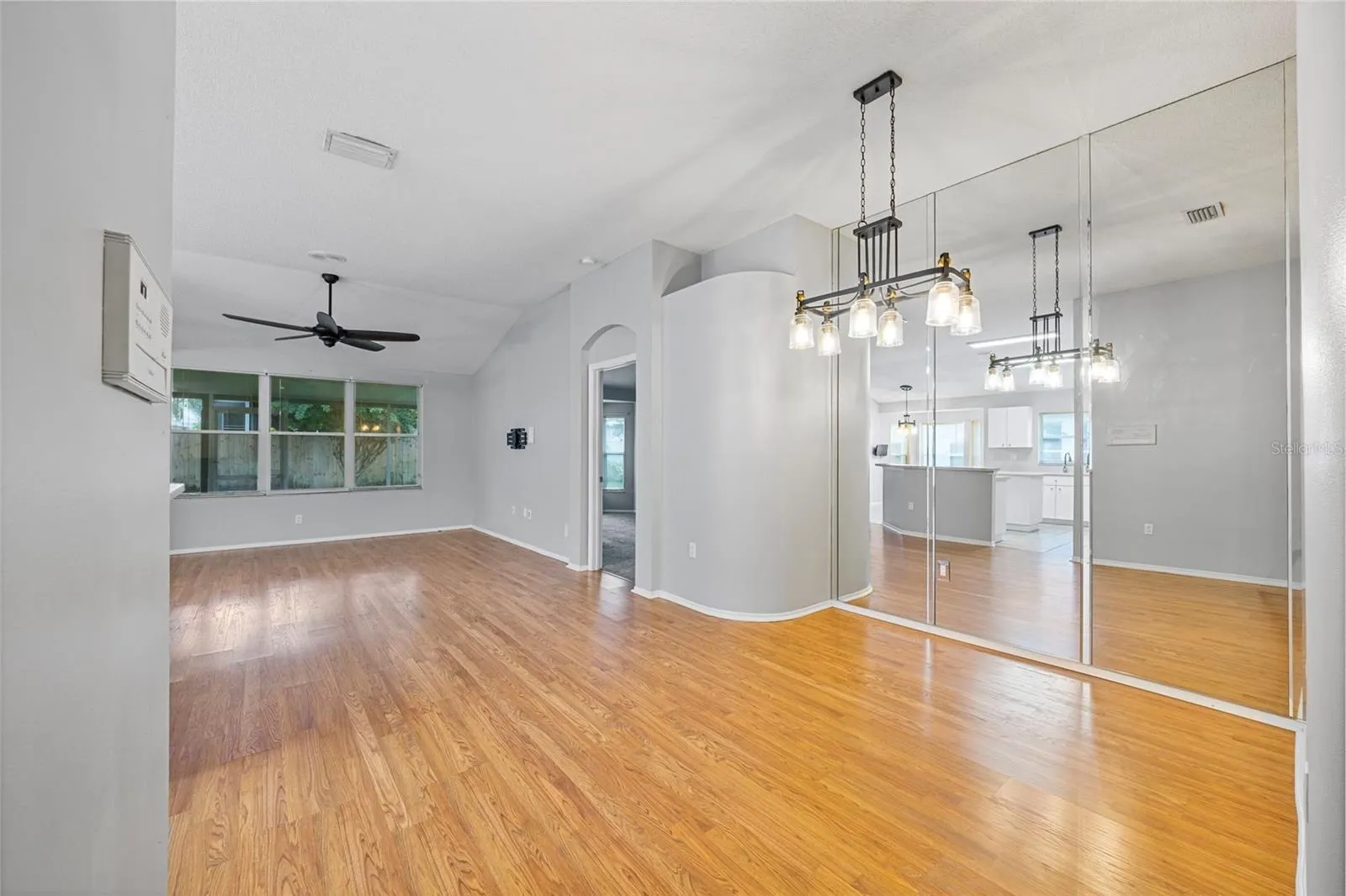 3022 BEAVER POND TRL
