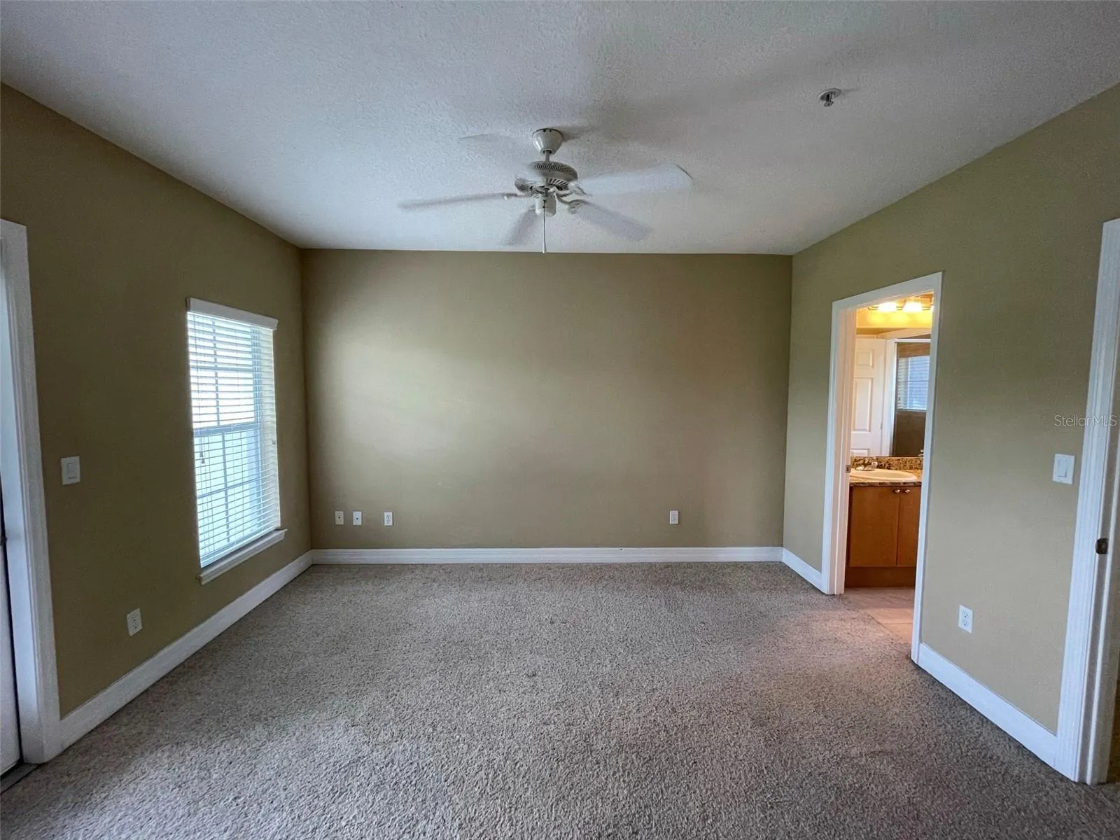 4501 BAY SPRING CT