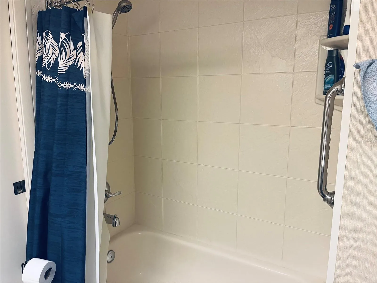 1090 MONTROSE PL #1701, #1701