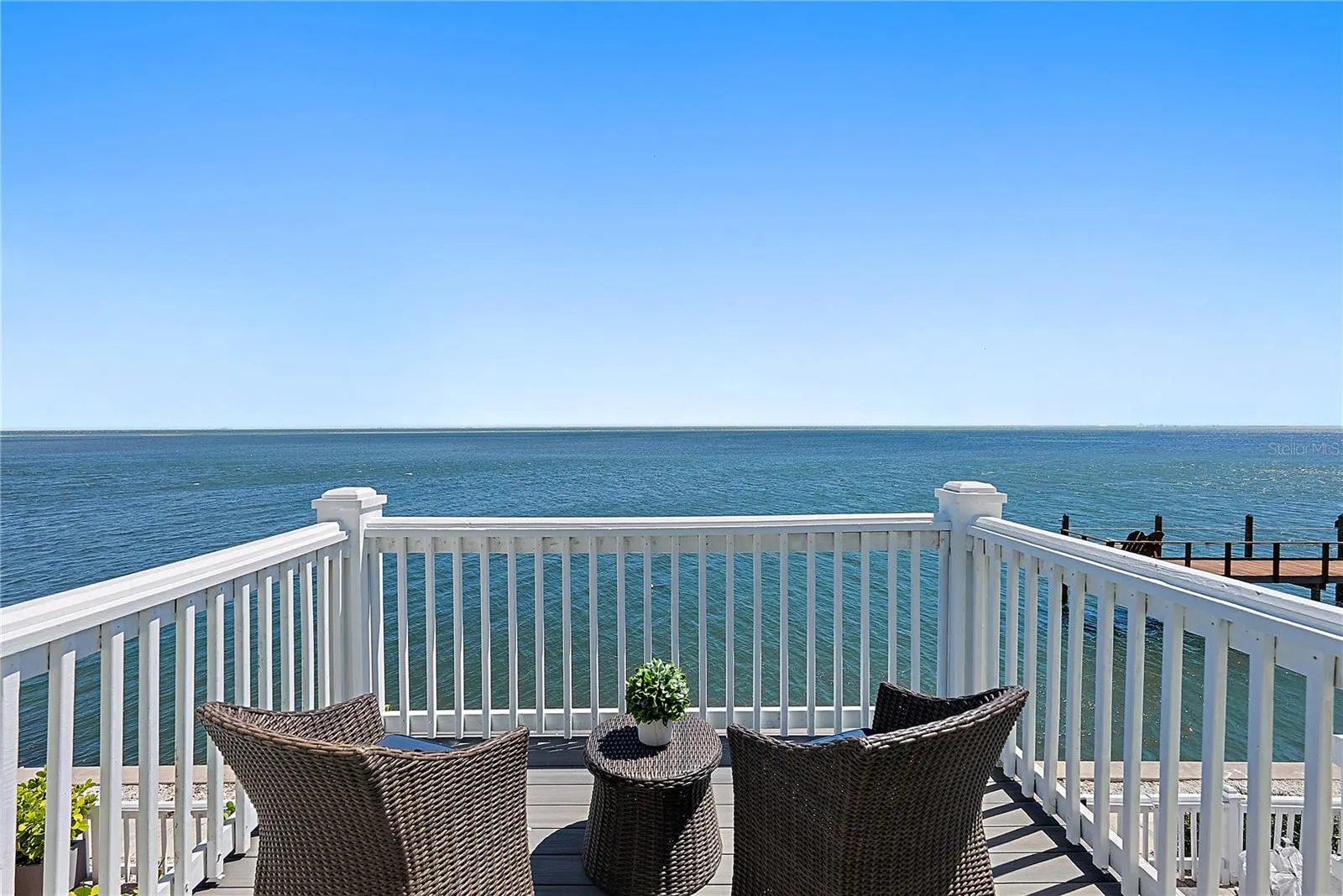 4974 COQUINA KEY DR SE