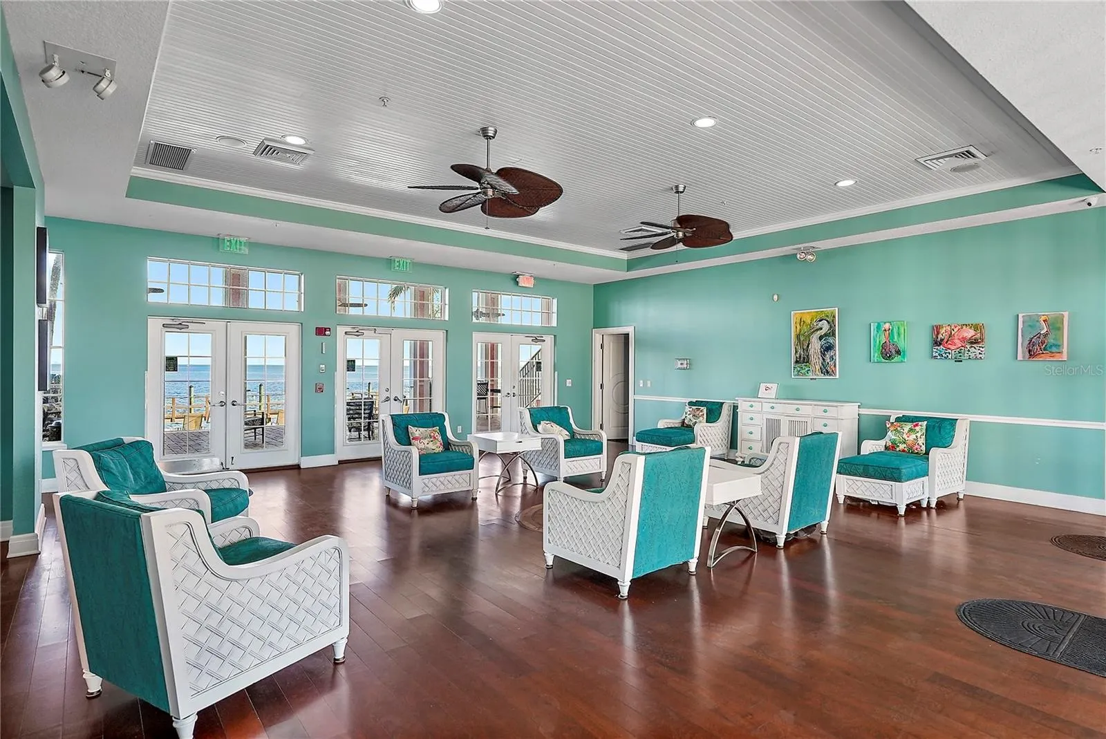 4974 COQUINA KEY DR SE