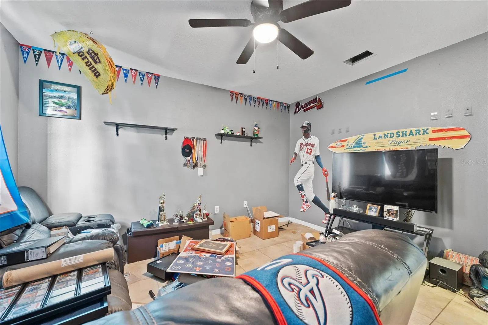 3312 LYNROCK AVE