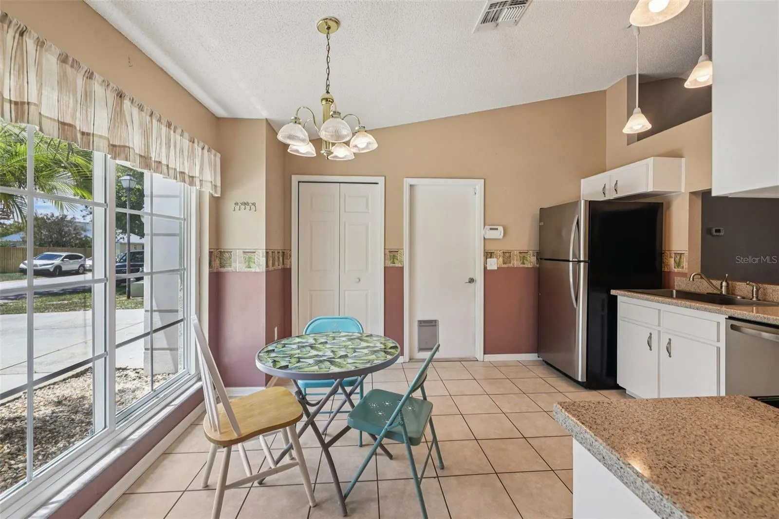 2851 TIMBERCREST PL