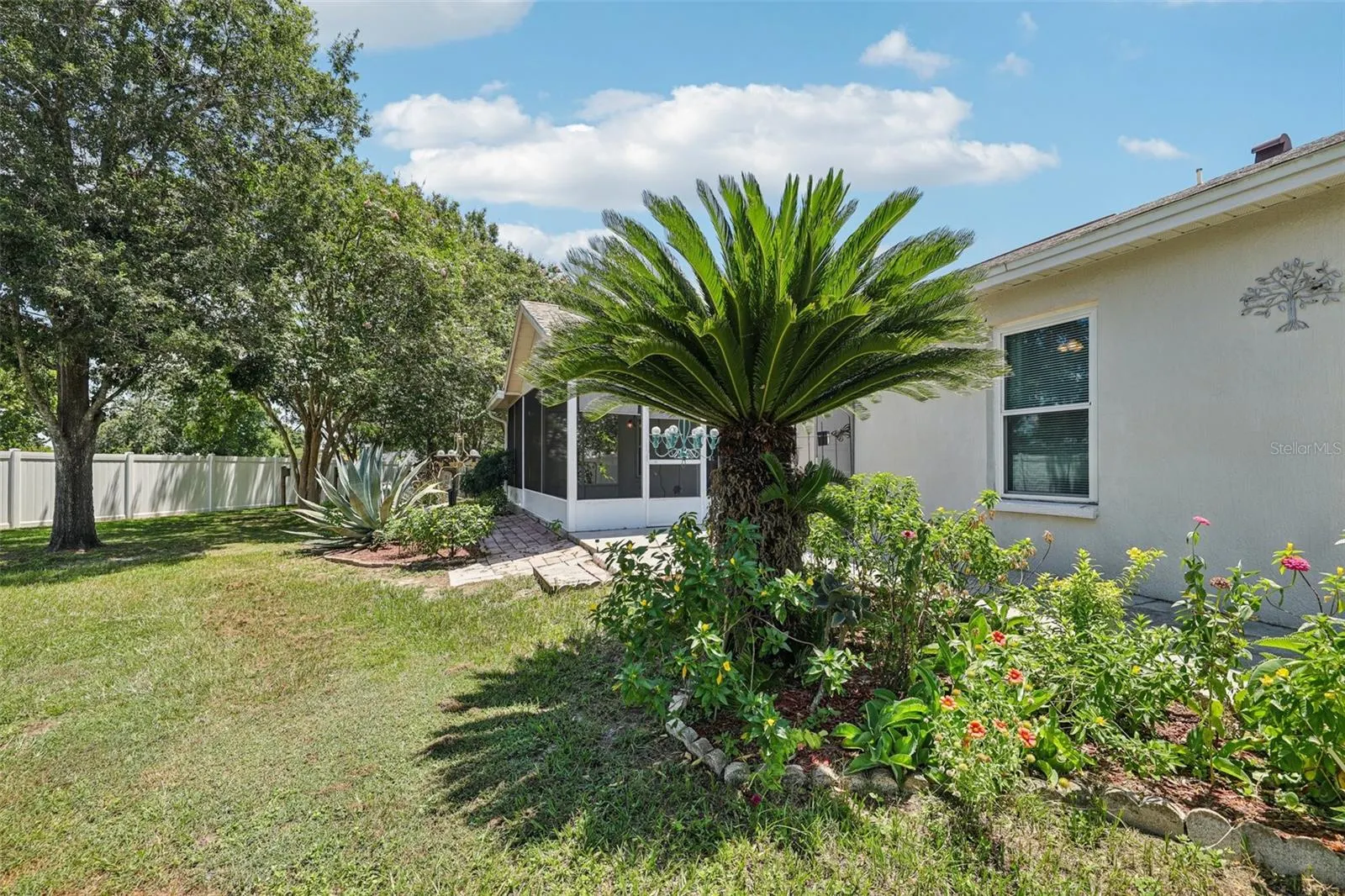 2851 TIMBERCREST PL