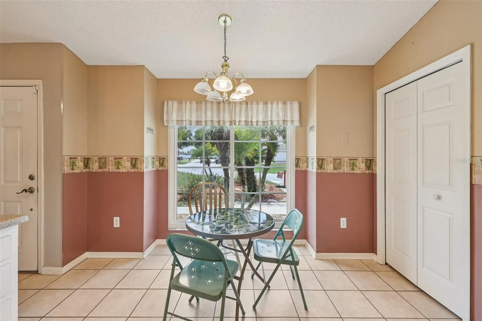 2851 TIMBERCREST PL