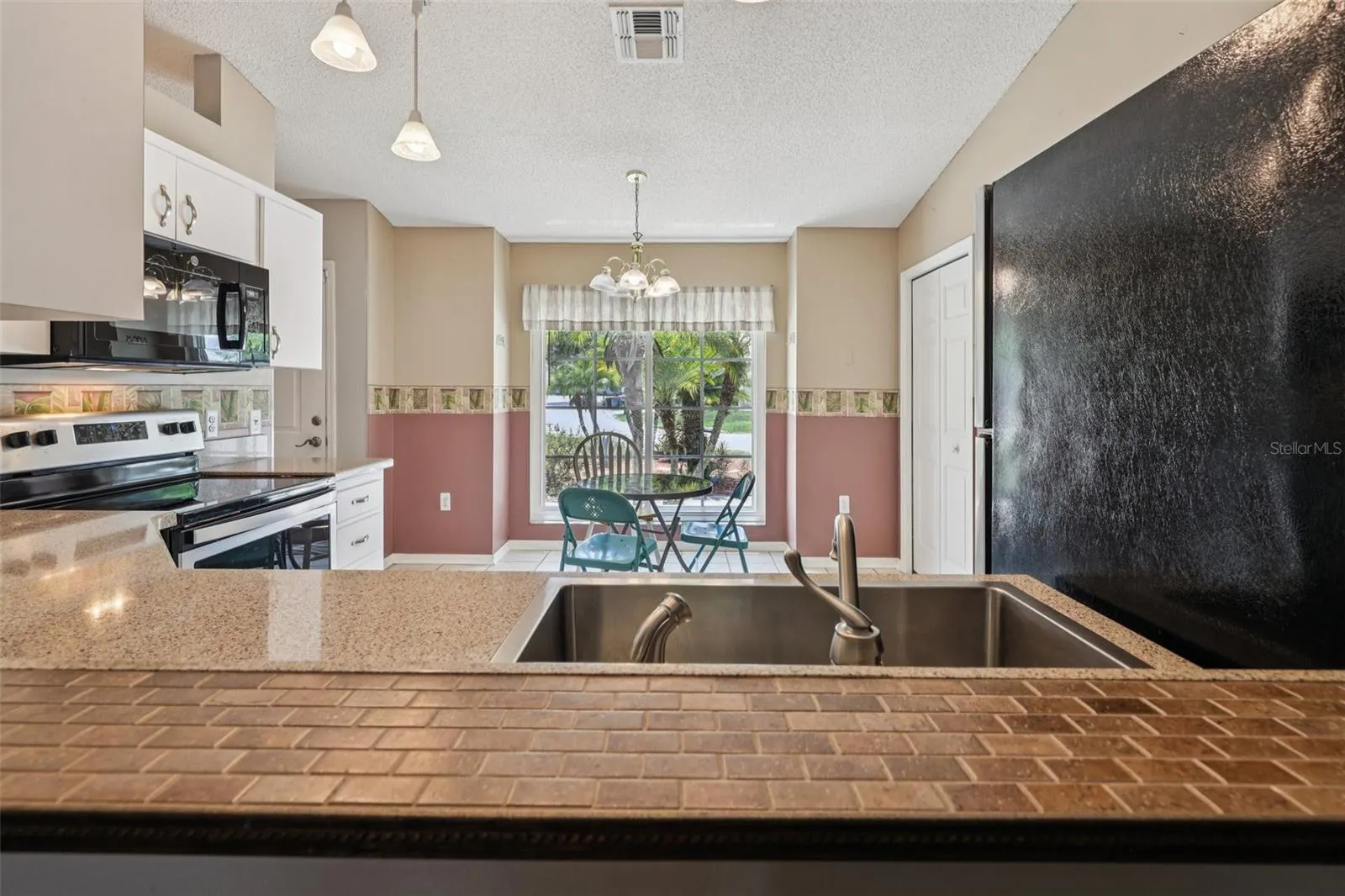 2851 TIMBERCREST PL
