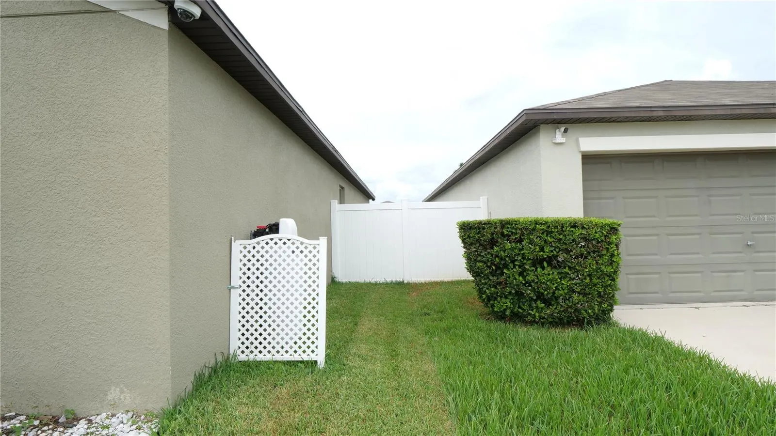 13615 WILLOW BLUESTAR LOOP
