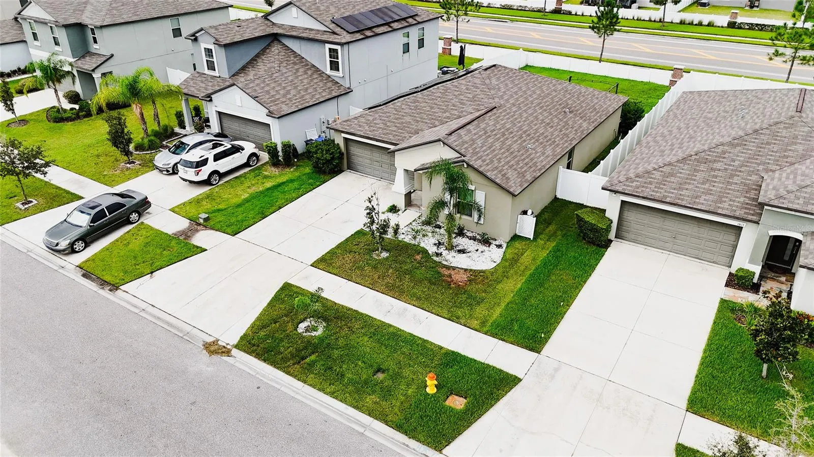 13615 WILLOW BLUESTAR LOOP