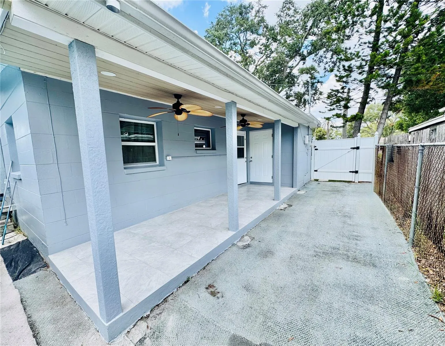 7428 36TH AVE N
