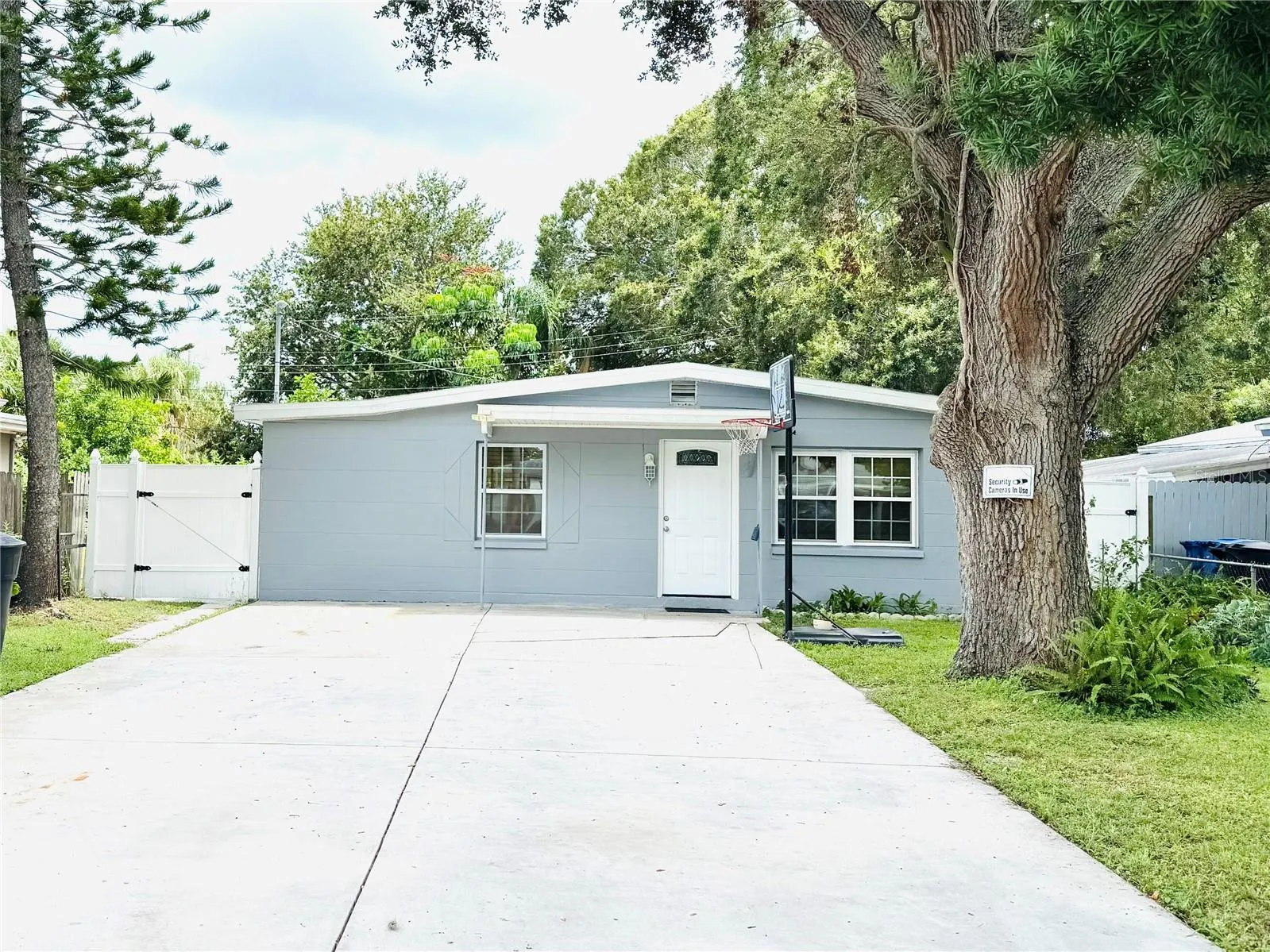 7428 36TH AVE N
