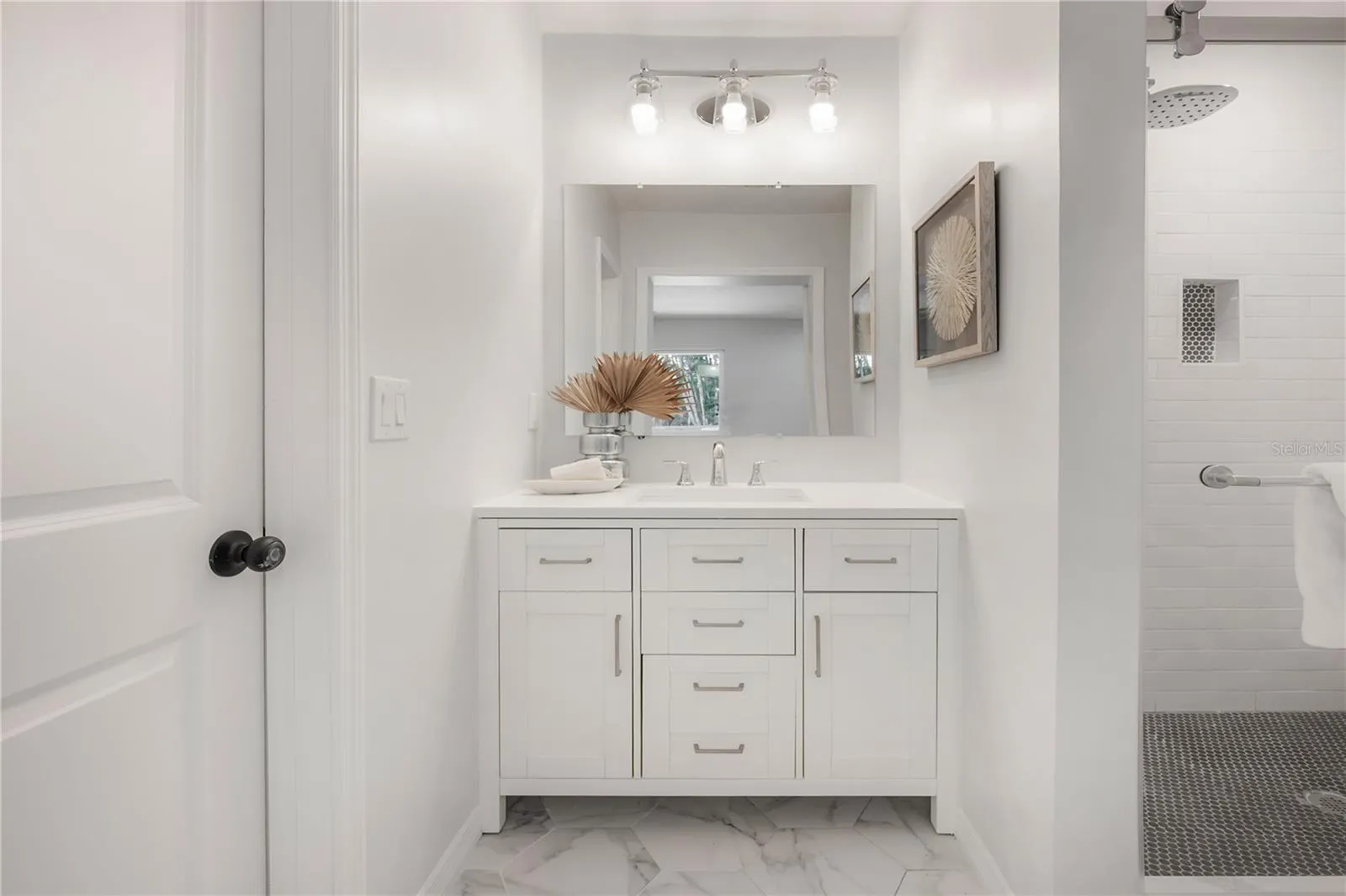 3935 W EDEN ROC CIR