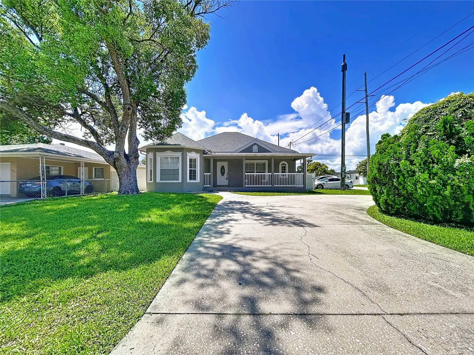 3324 W ABDELLA ST