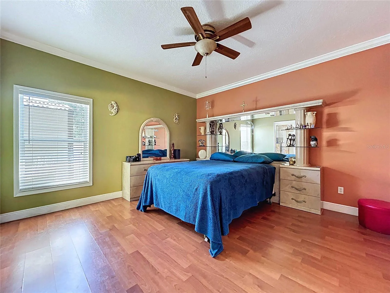 3324 W ABDELLA ST