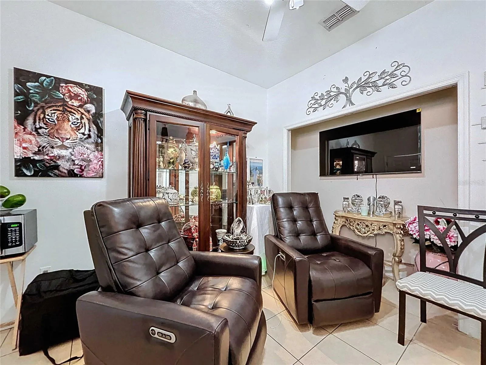 3324 W ABDELLA ST