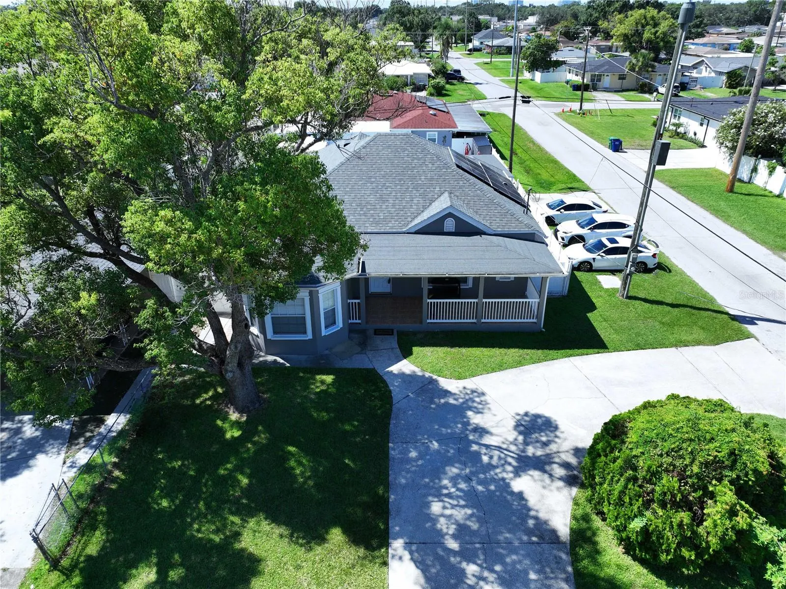 3324 W ABDELLA ST