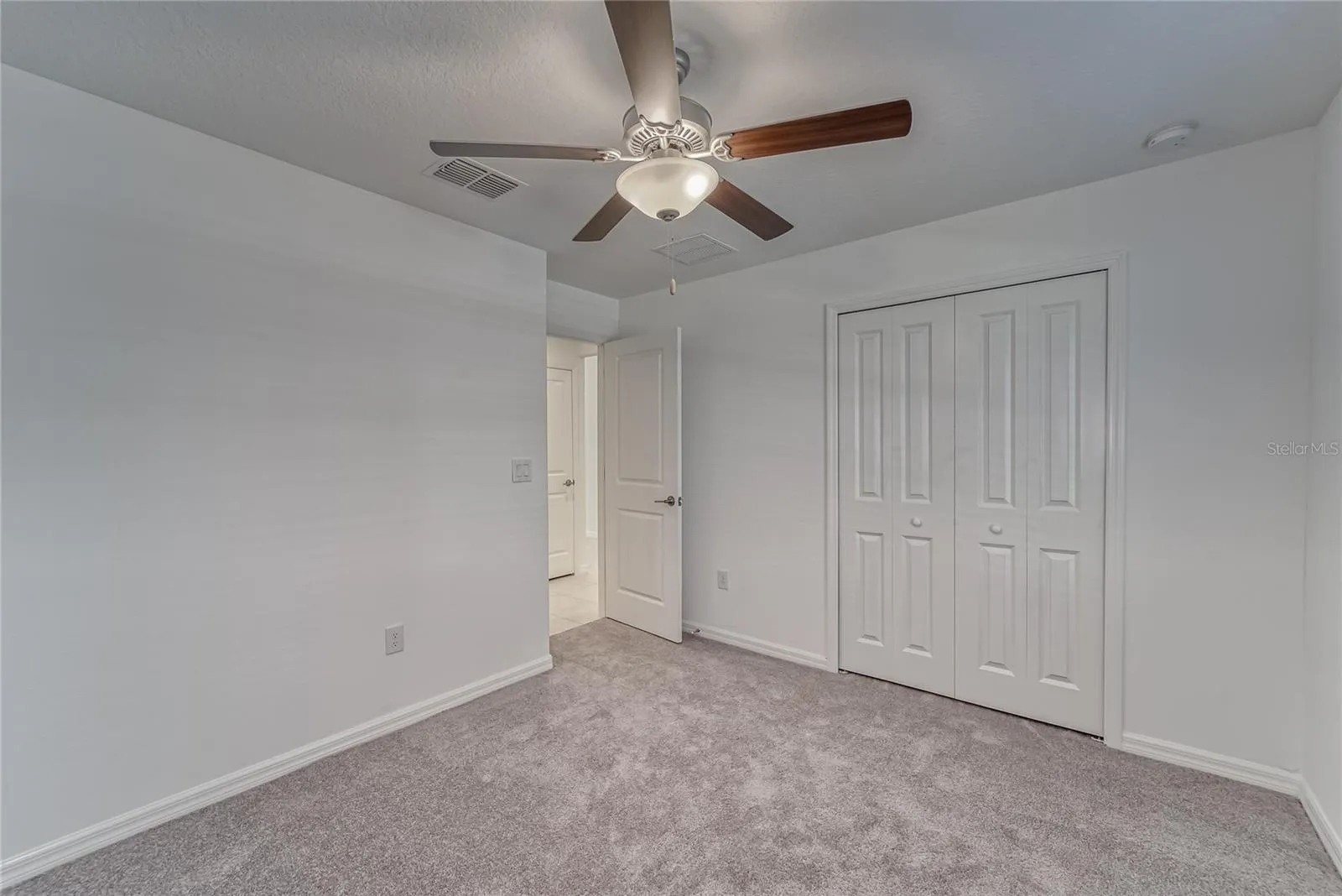 10245 SHADY PRESERVE DR