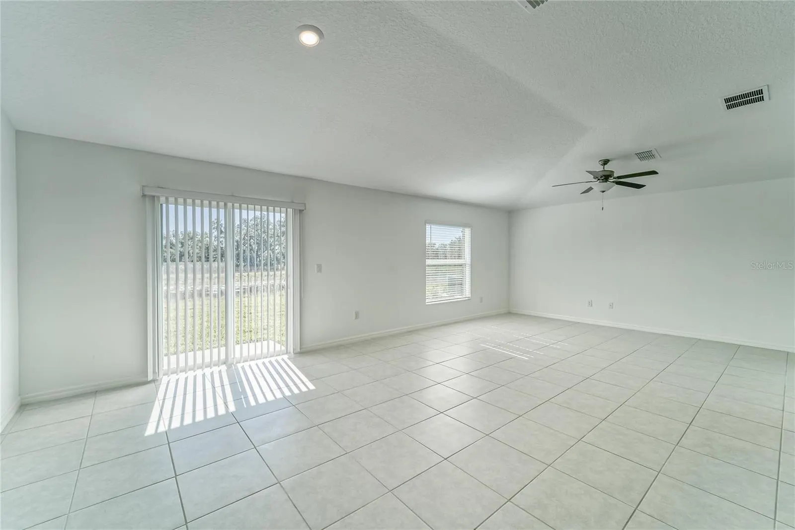 10245 SHADY PRESERVE DR