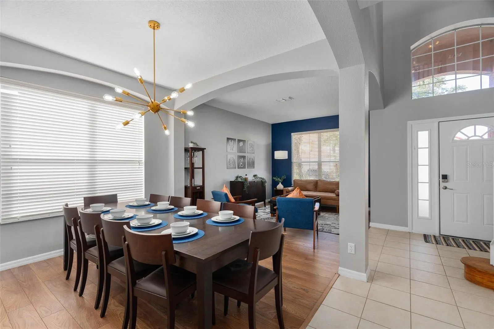 248 CARRERA AVE