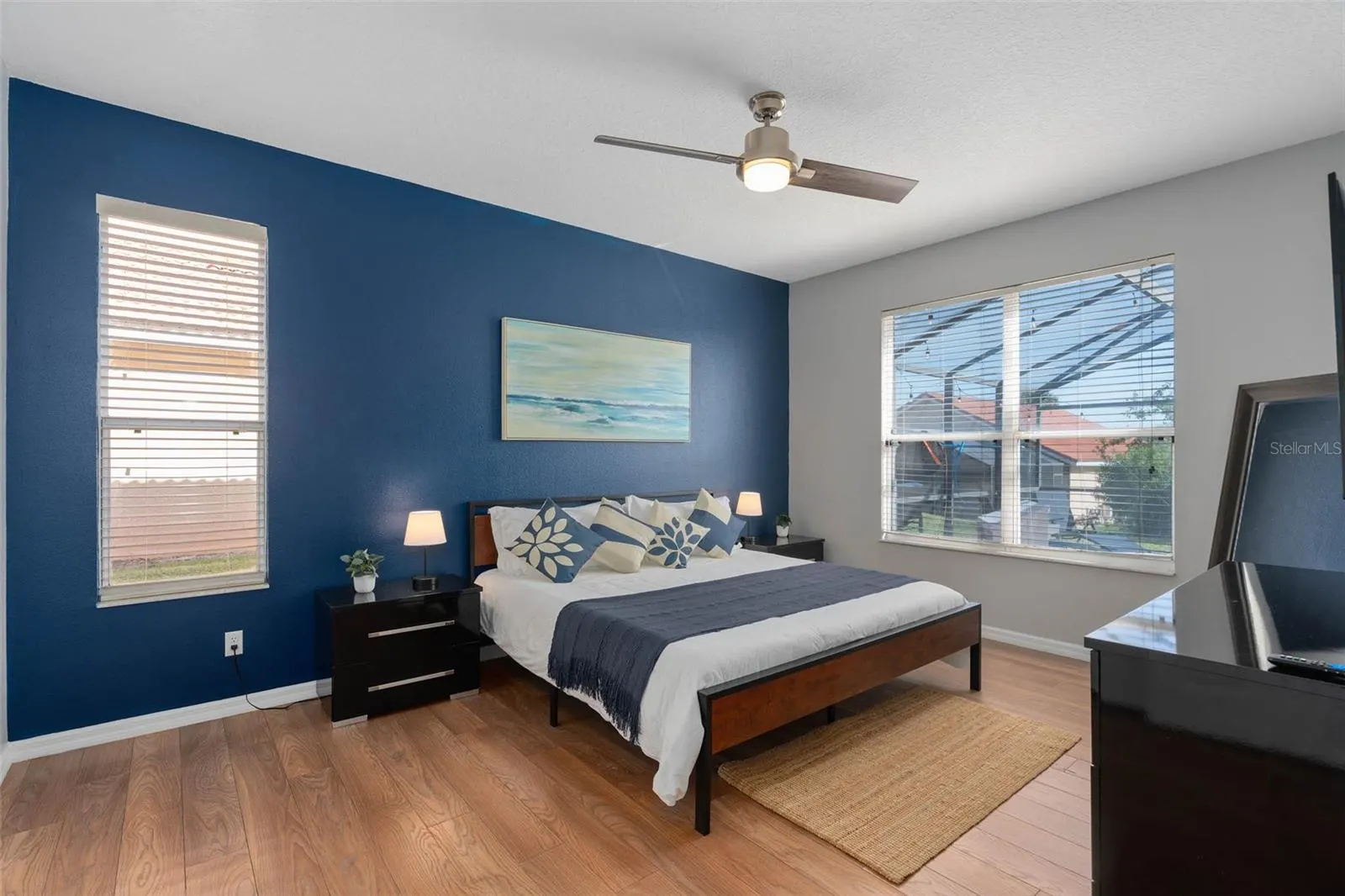 248 CARRERA AVE