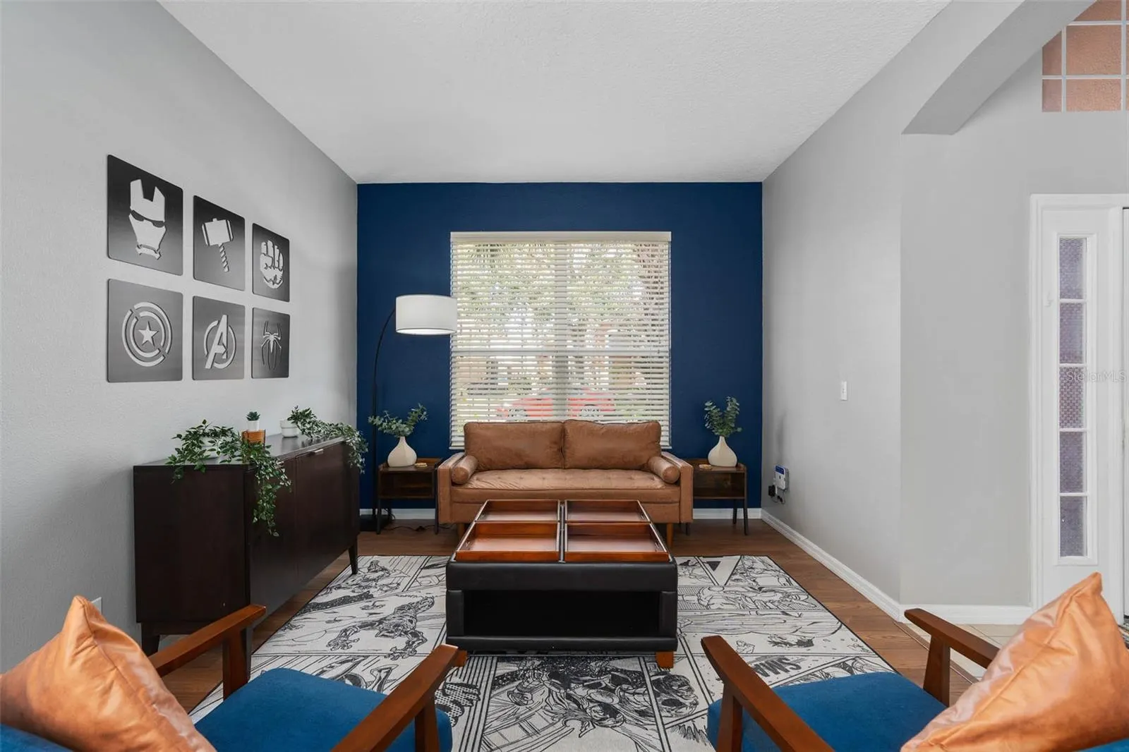 248 CARRERA AVE