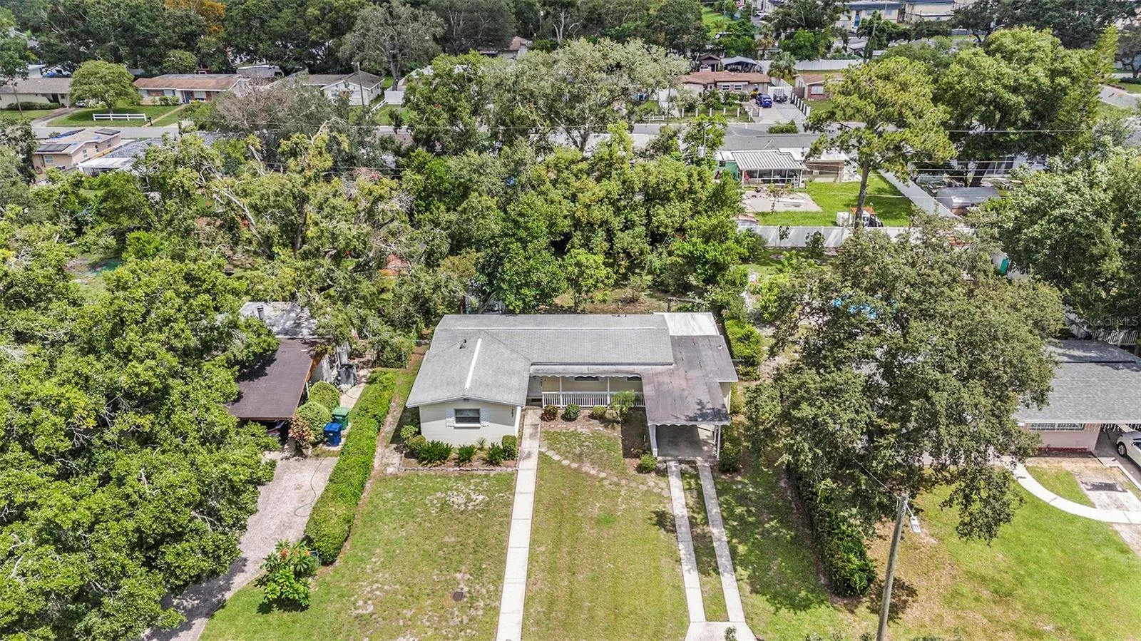 207 W SENECA AVE