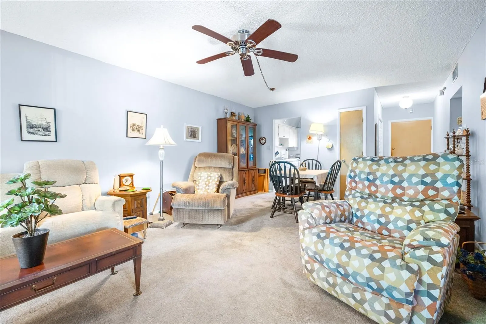 2001 GREENBRIAR BLVD #1, #1