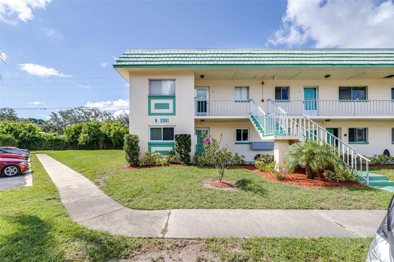 2001 GREENBRIAR BLVD #1, #1