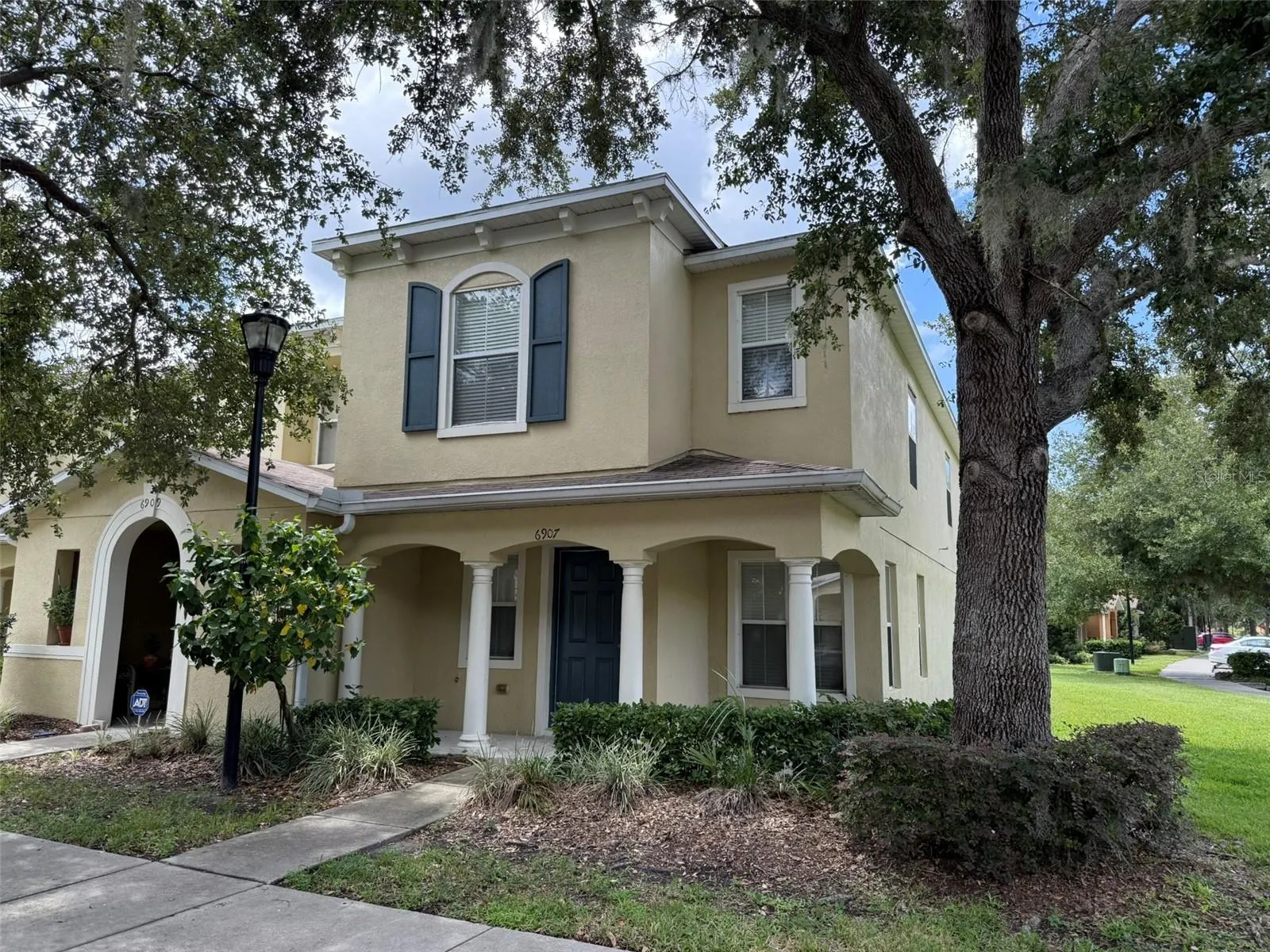 6907 MARBLE FAWN PL