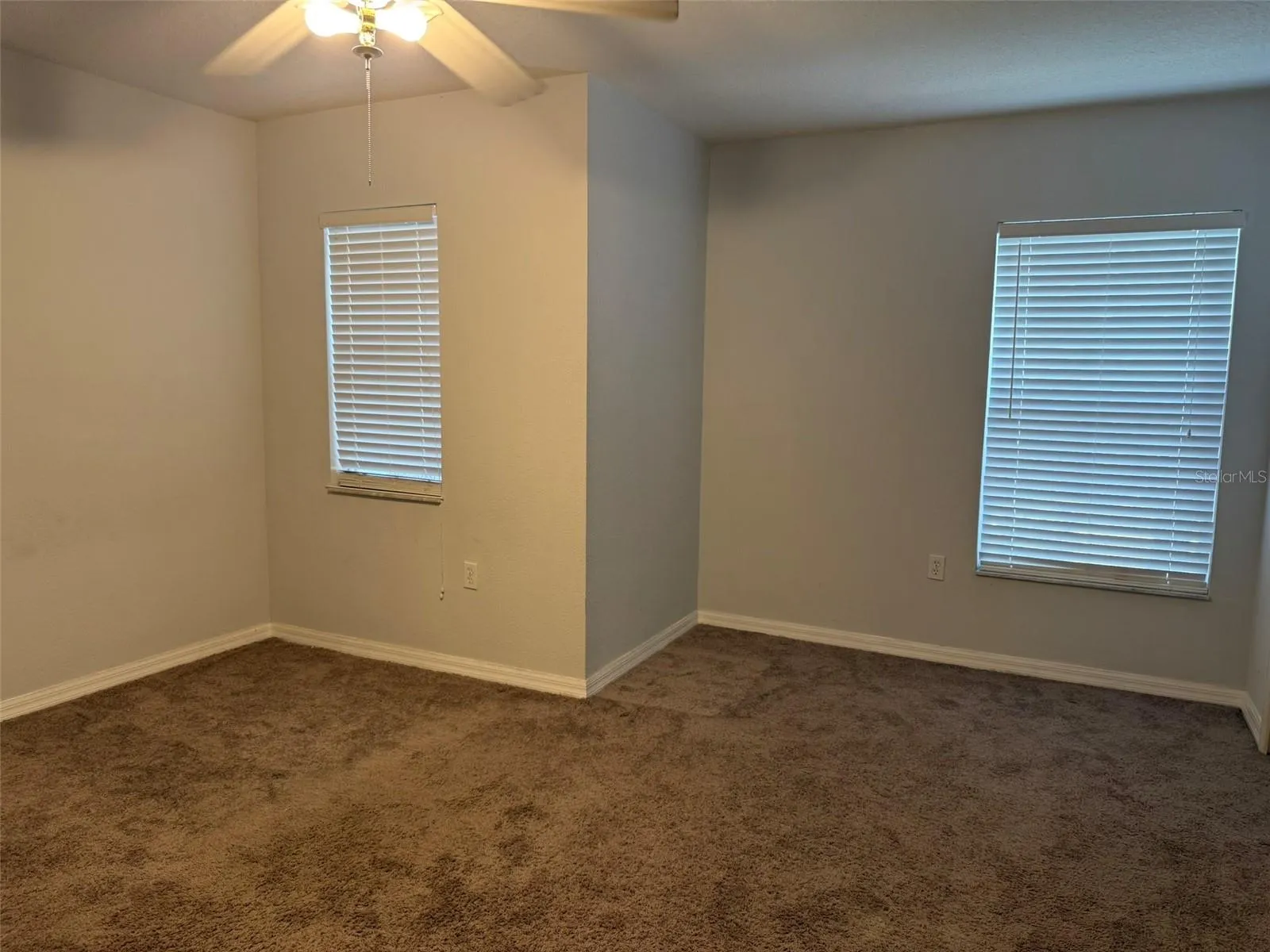 6907 MARBLE FAWN PL