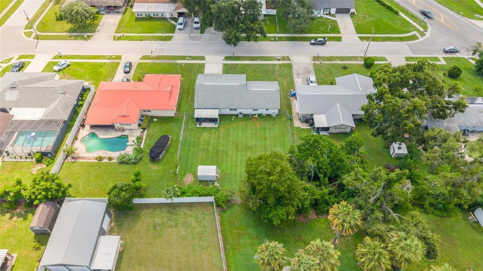 1005 SHANGRI LA DR