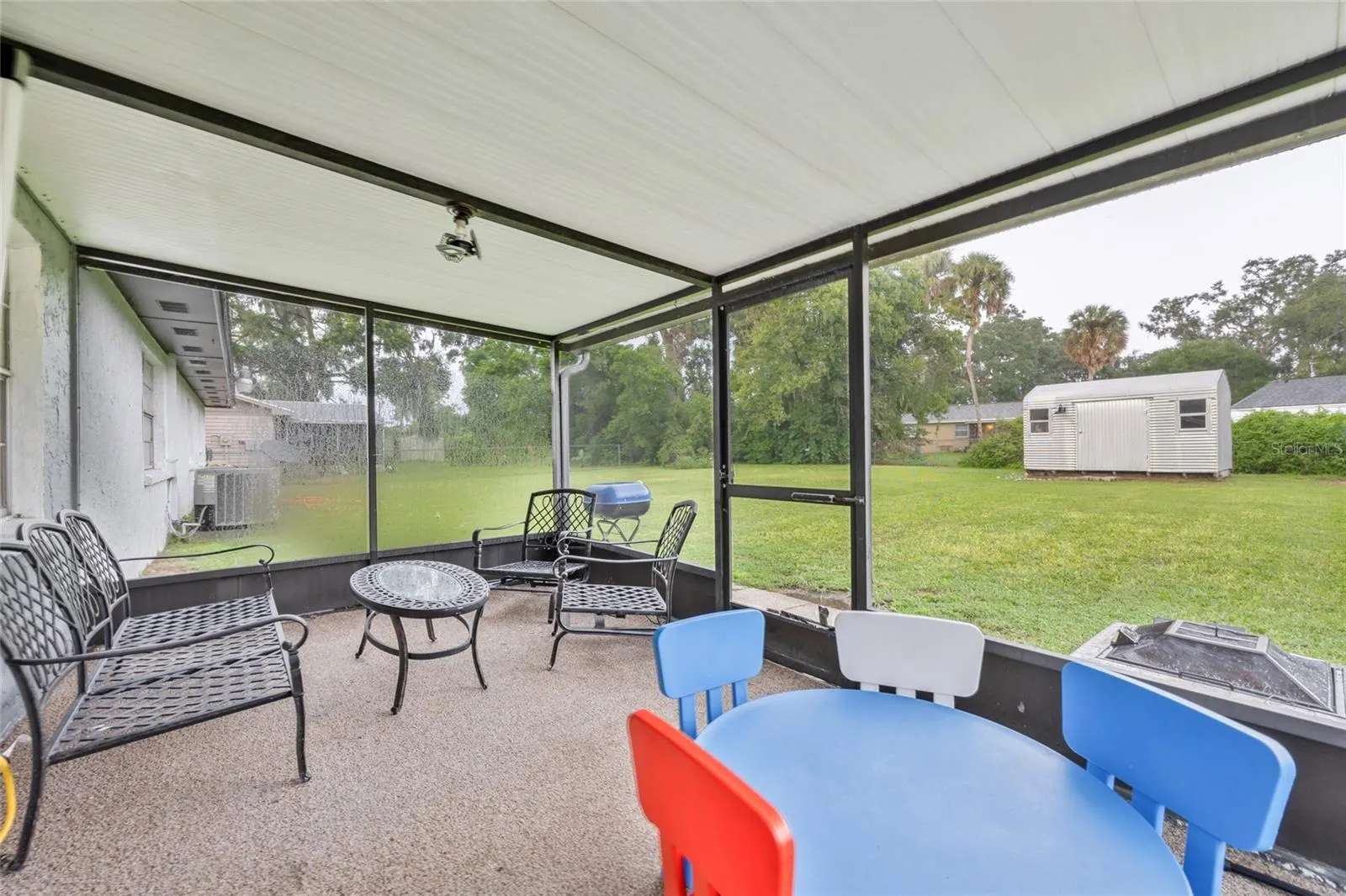 1005 SHANGRI LA DR