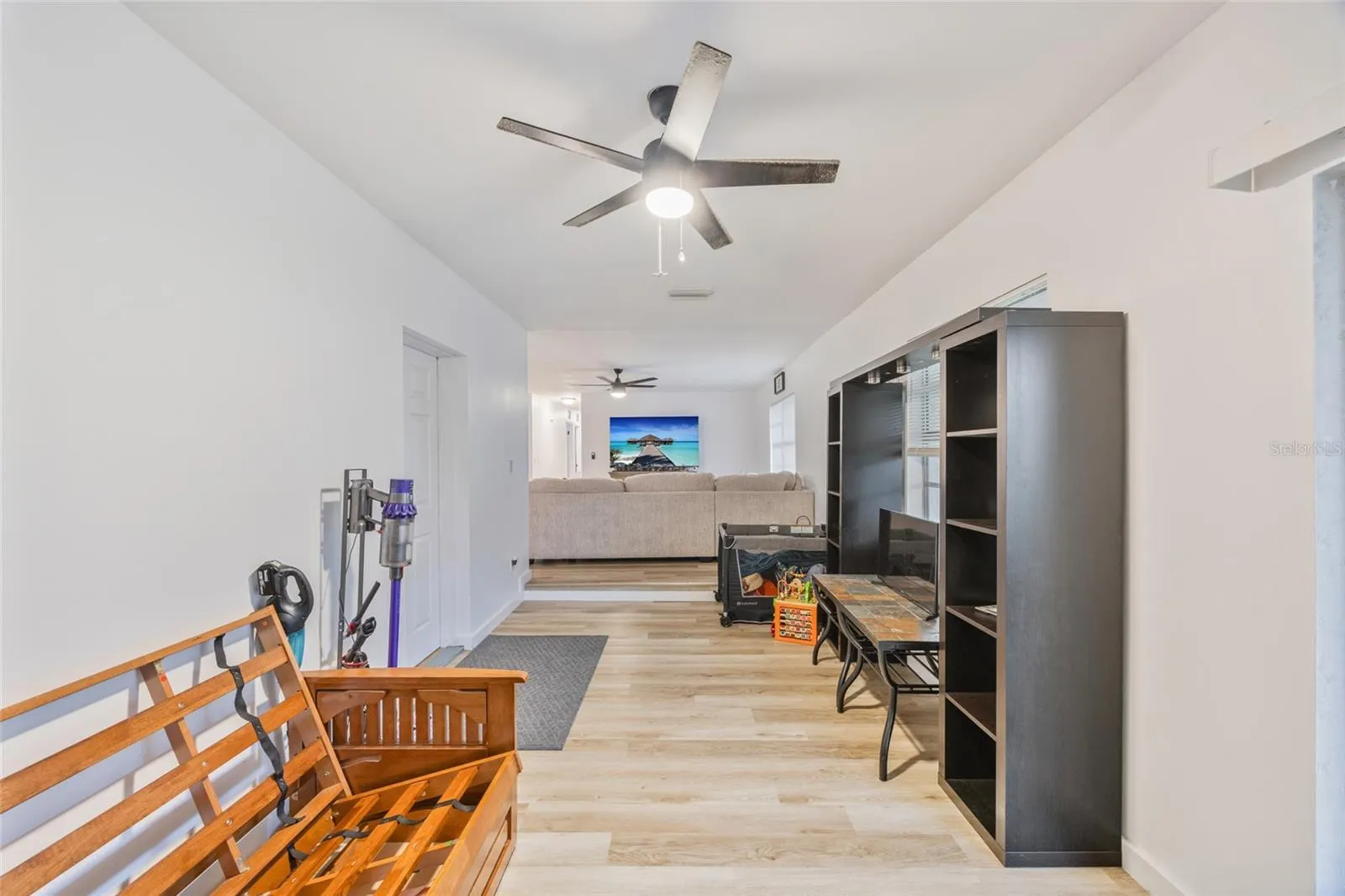 1005 SHANGRI LA DR