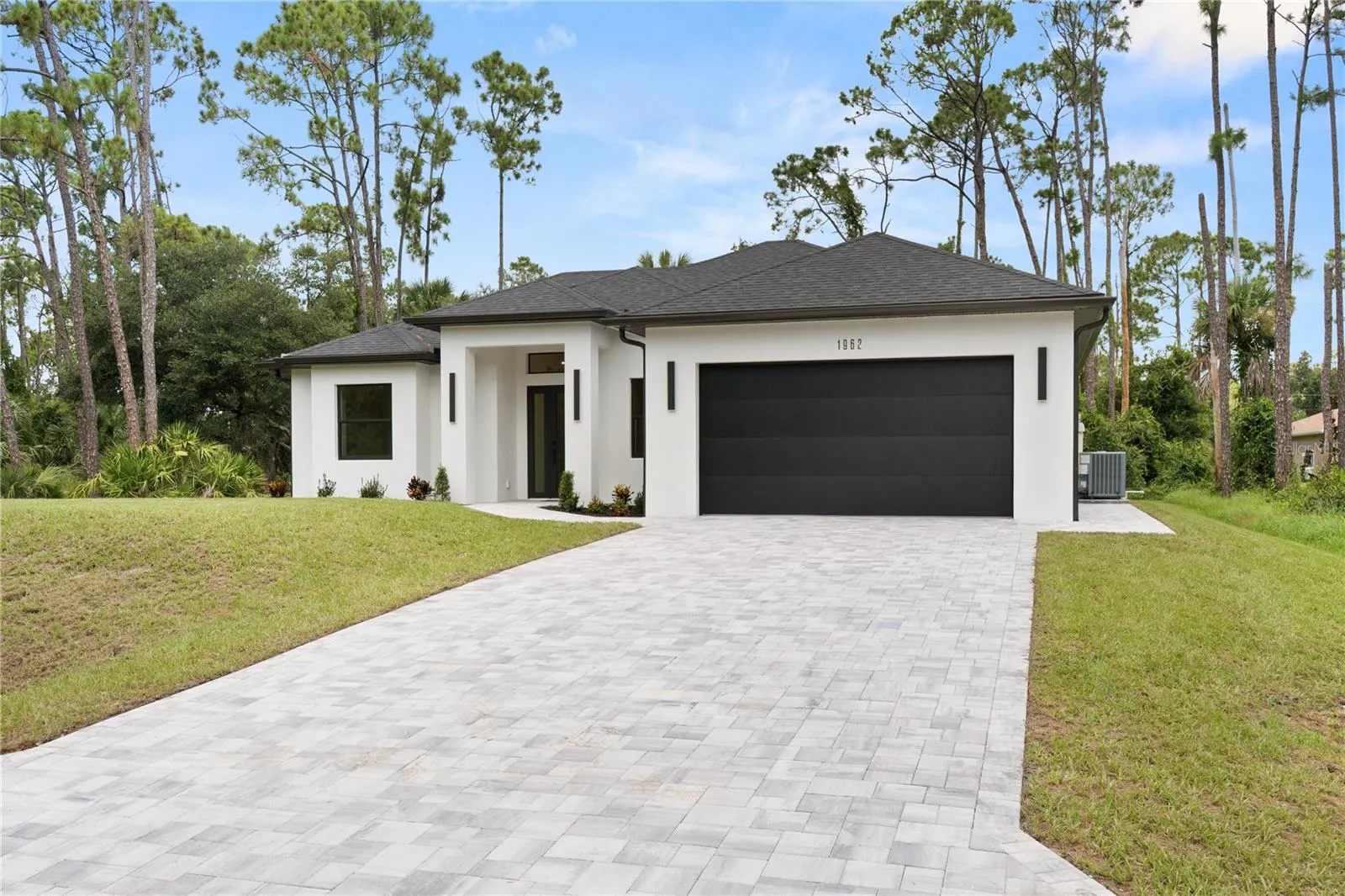 1962 NAMATKA AVE