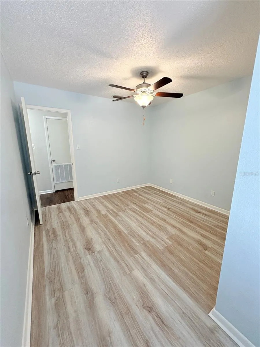 851 CREEKWAY CT