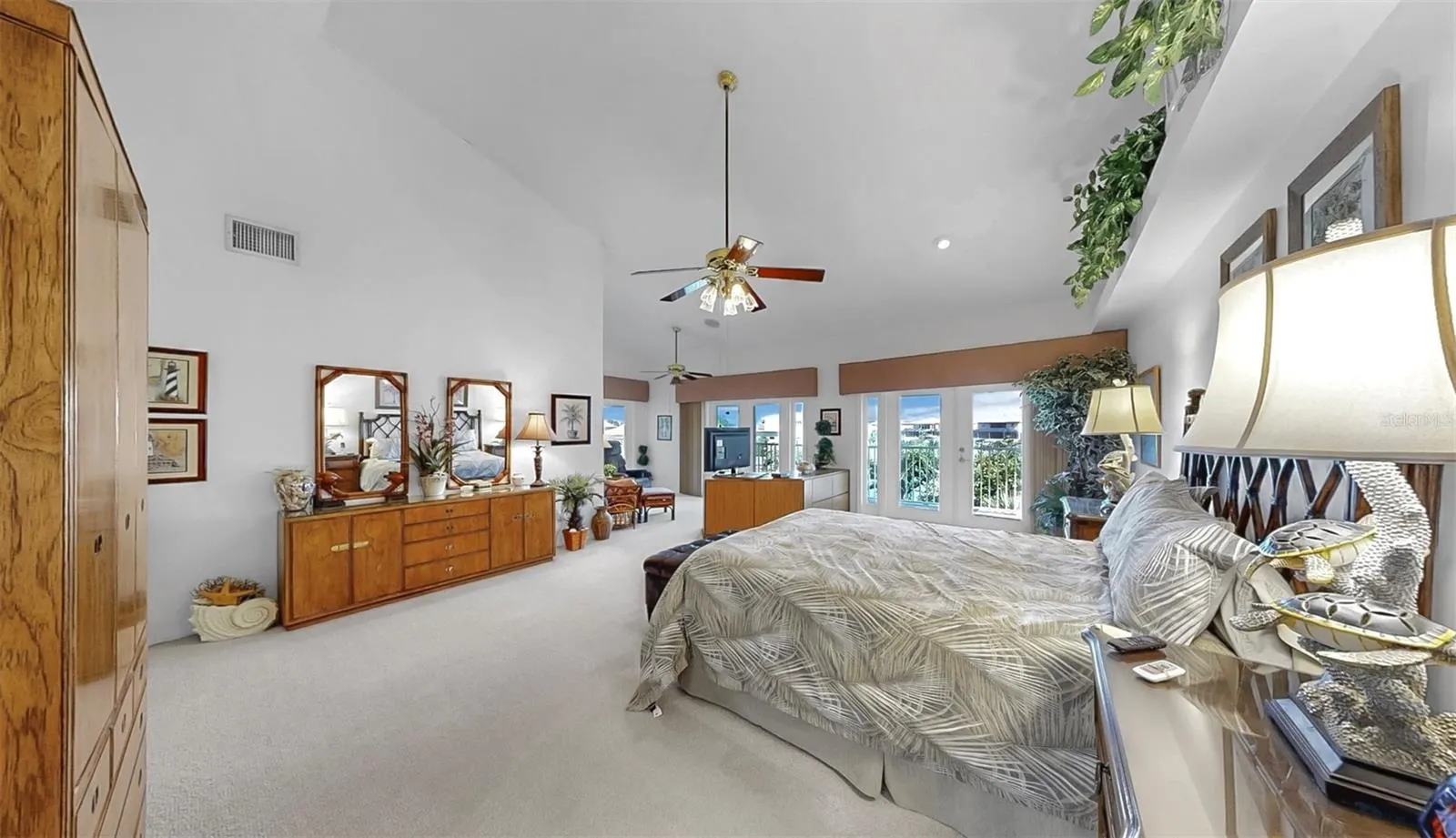 929 SYMPHONY ISLES BLVD