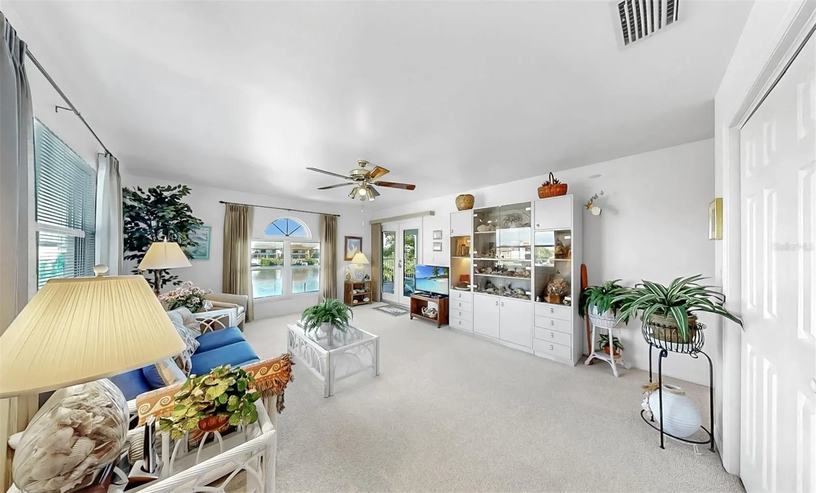929 SYMPHONY ISLES BLVD