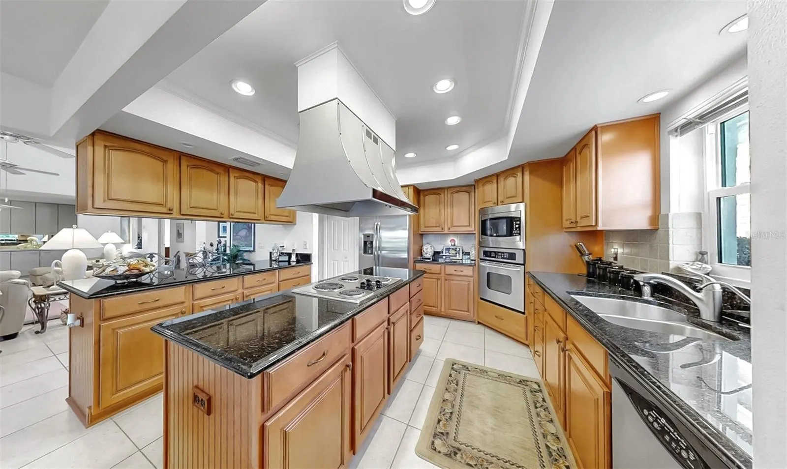 929 SYMPHONY ISLES BLVD
