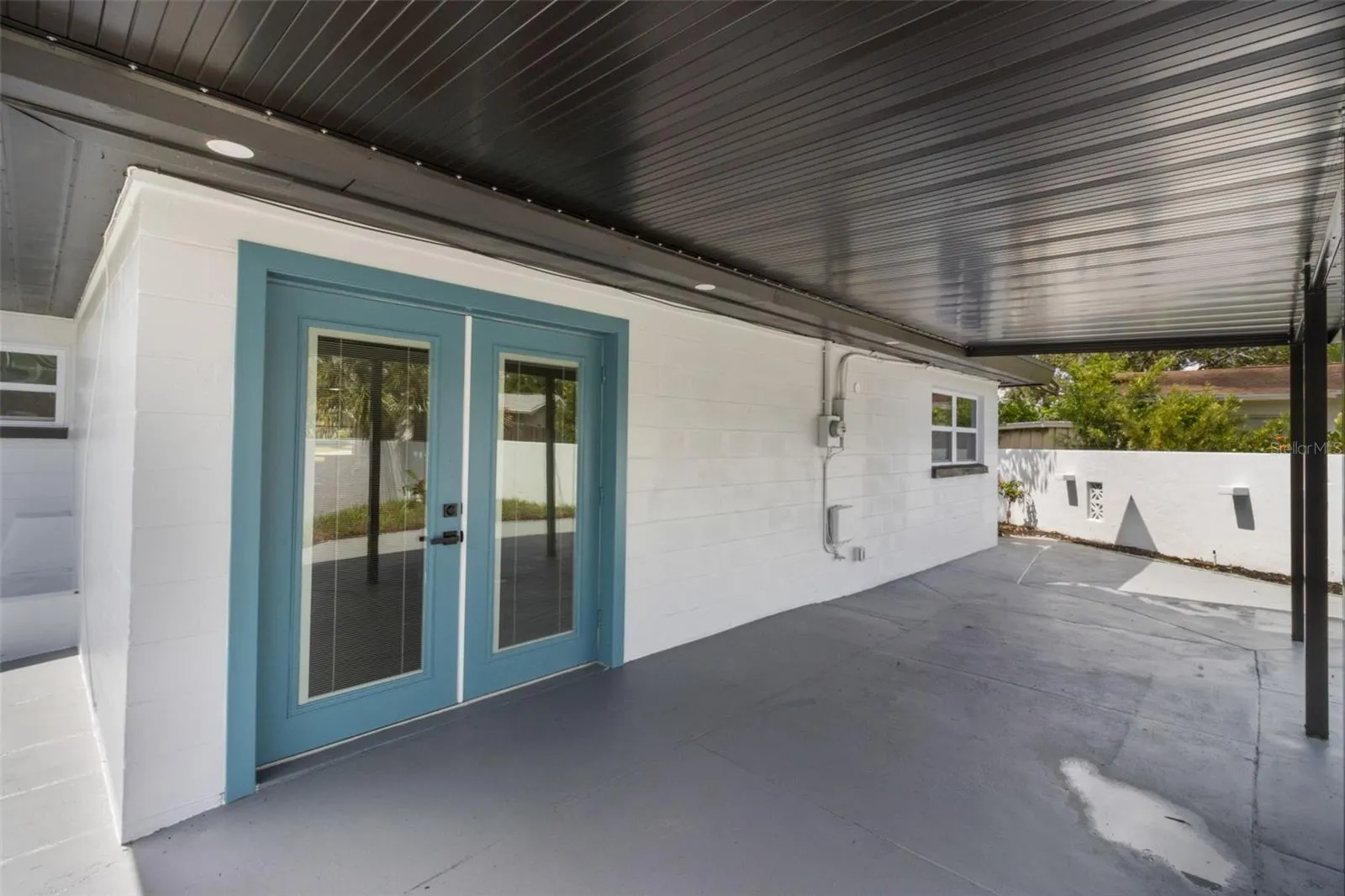 3621 SEAROBIN DR SE