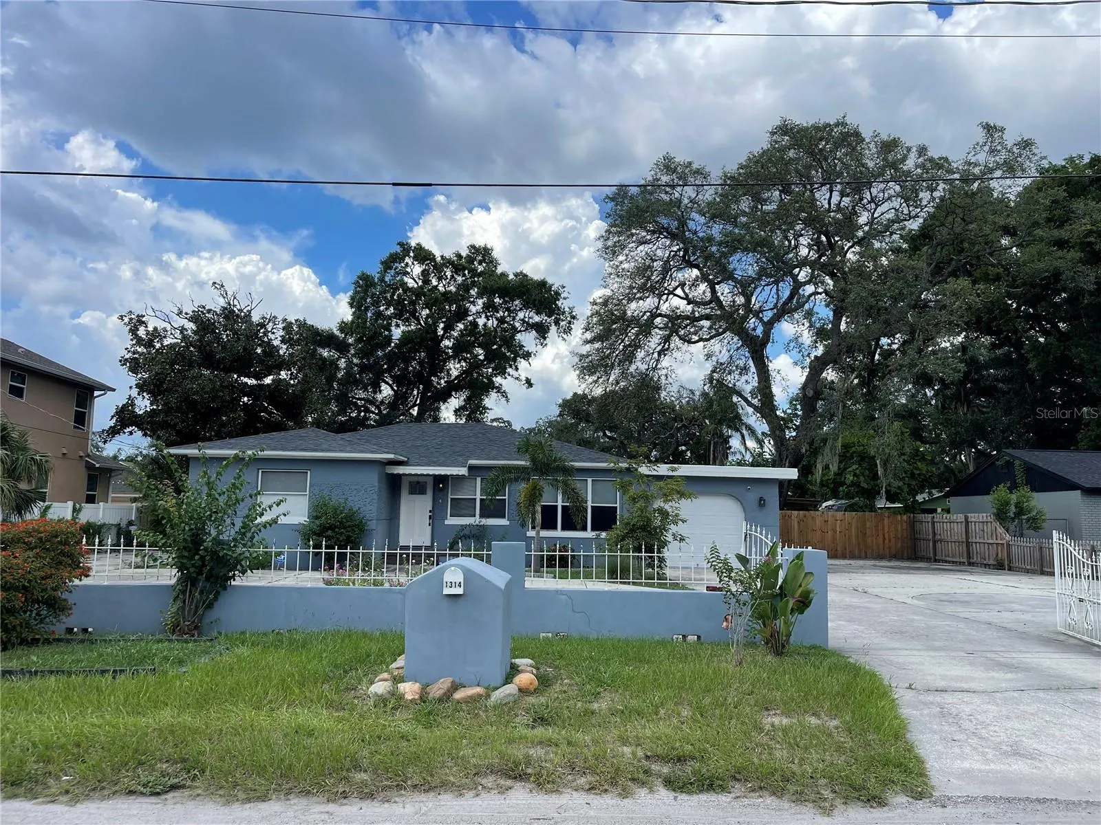 1314 E CONOVER ST