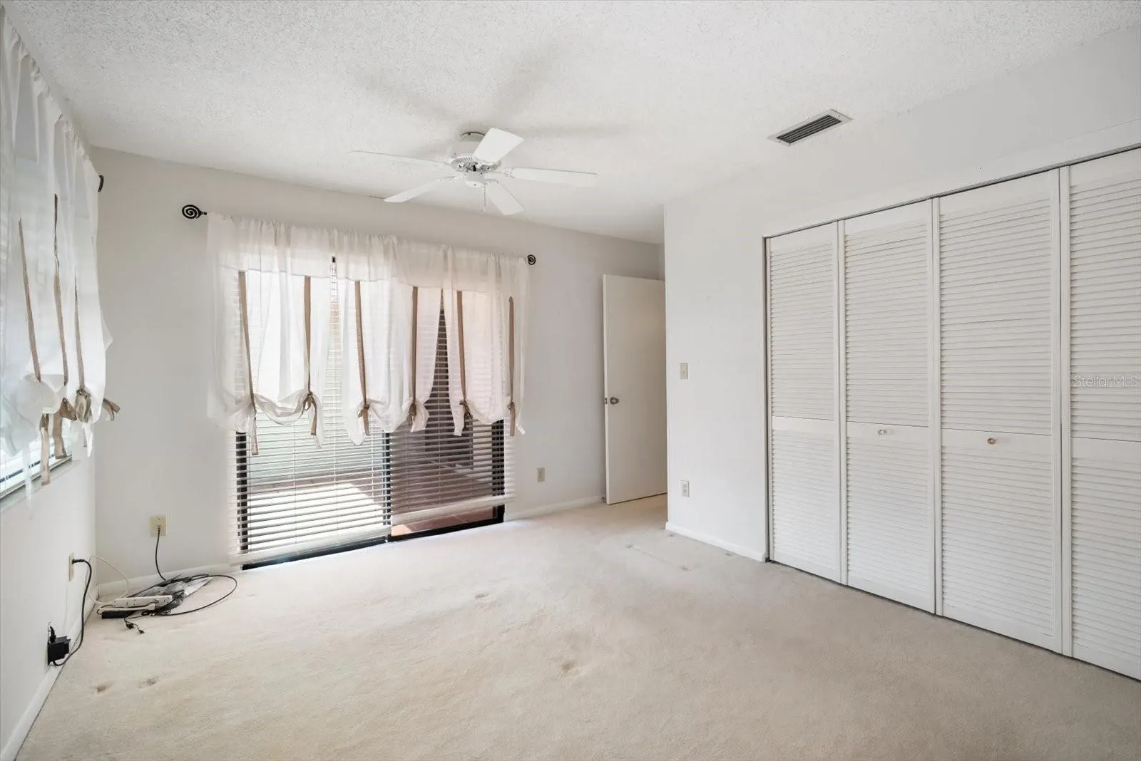 8704 40TH LN N