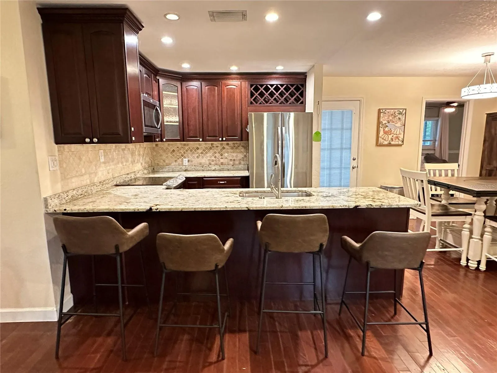 3324 BRIARWOOD LN
