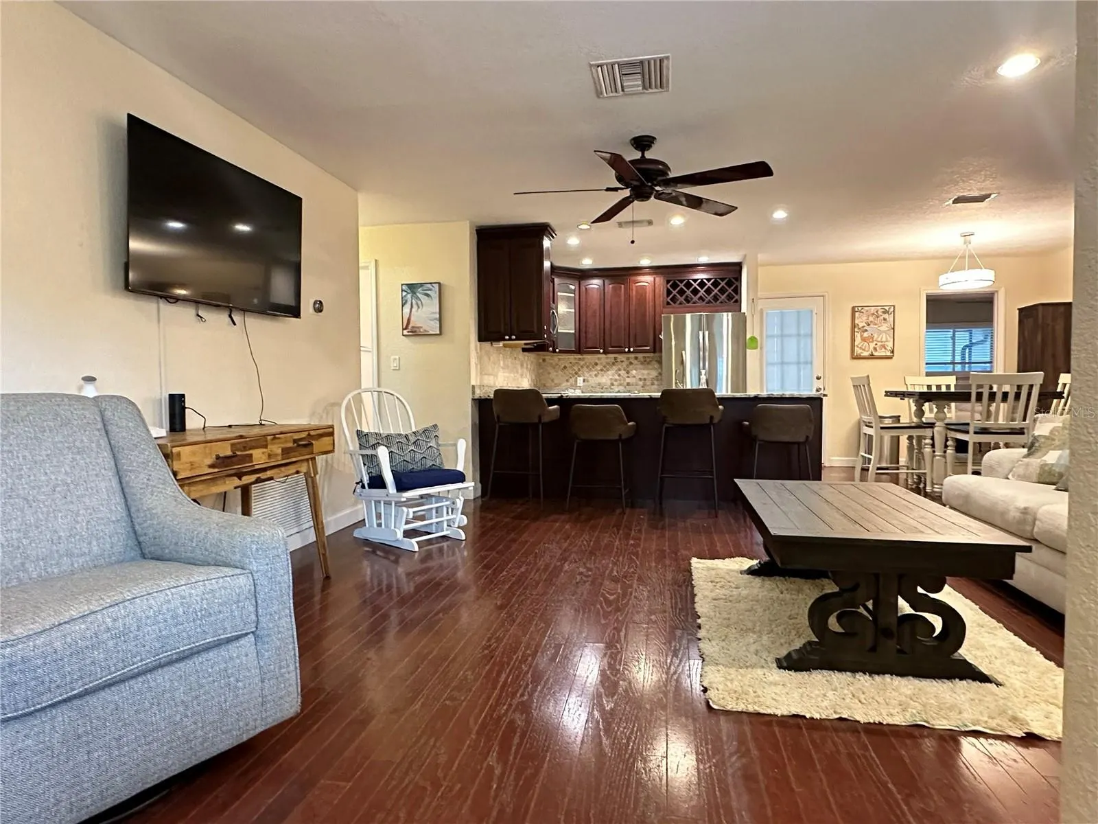 3324 BRIARWOOD LN