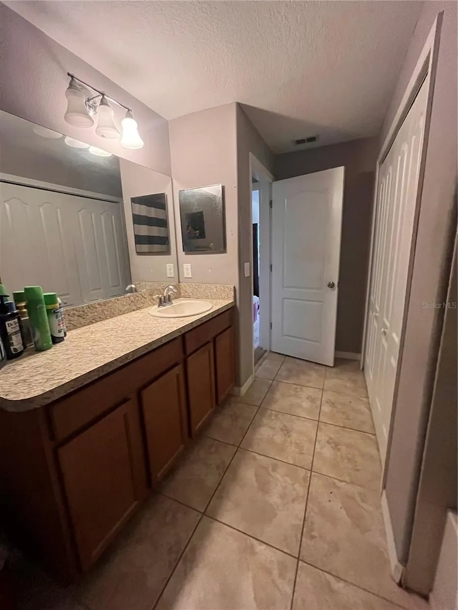 20525 GRAND VISTA LN