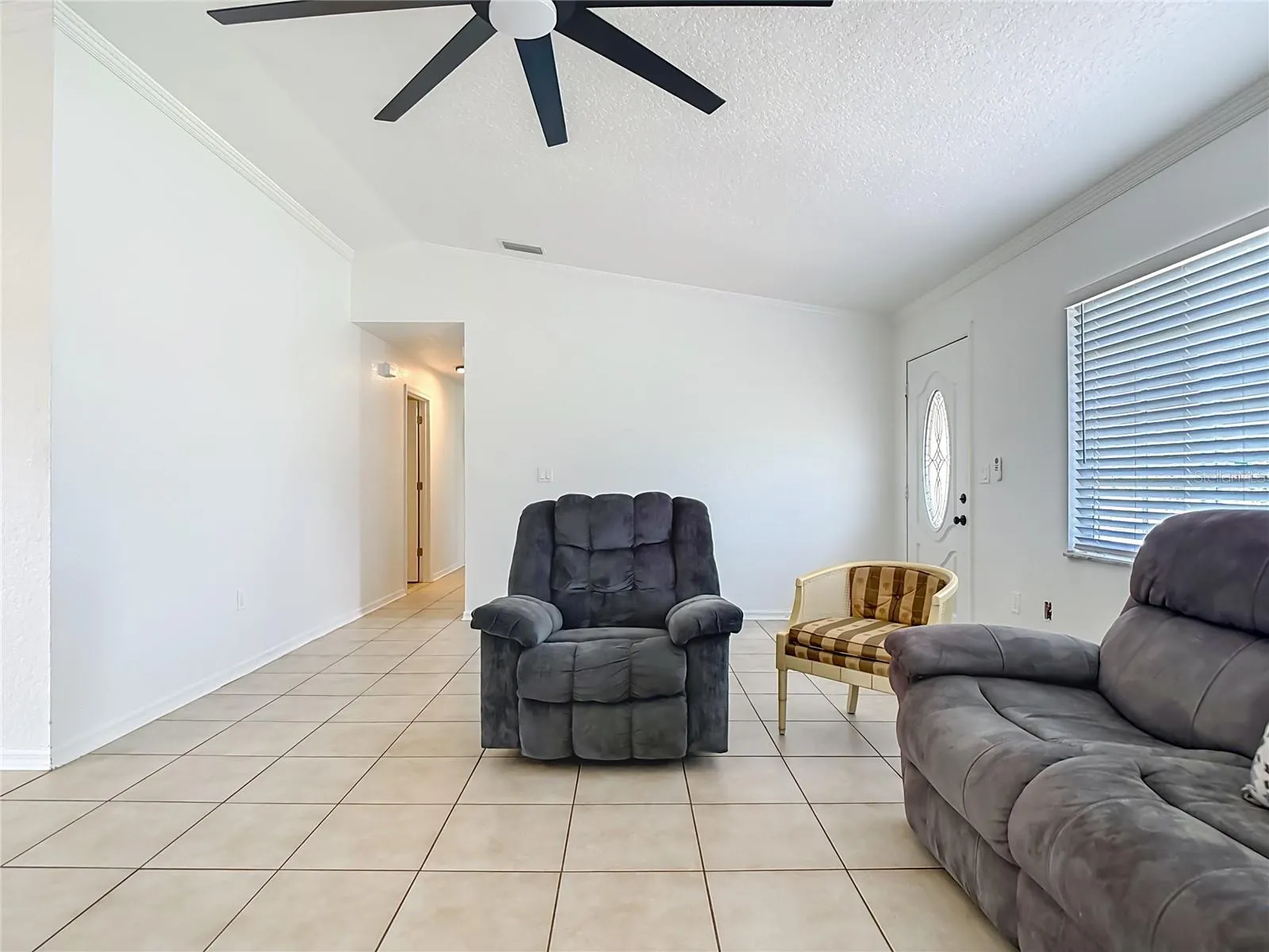 19359 BOULDER AVE