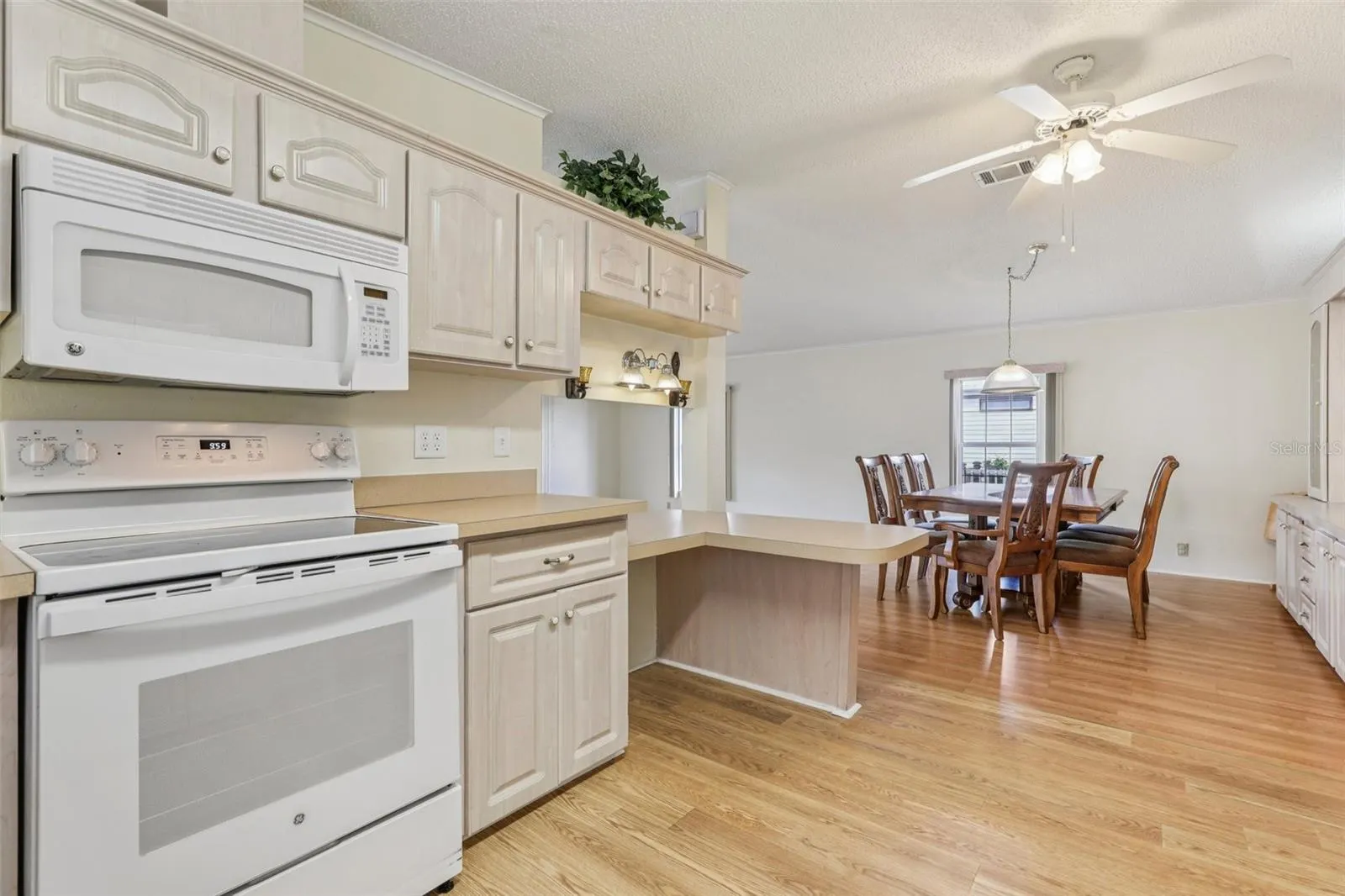 1804 QUAIL HILL DR