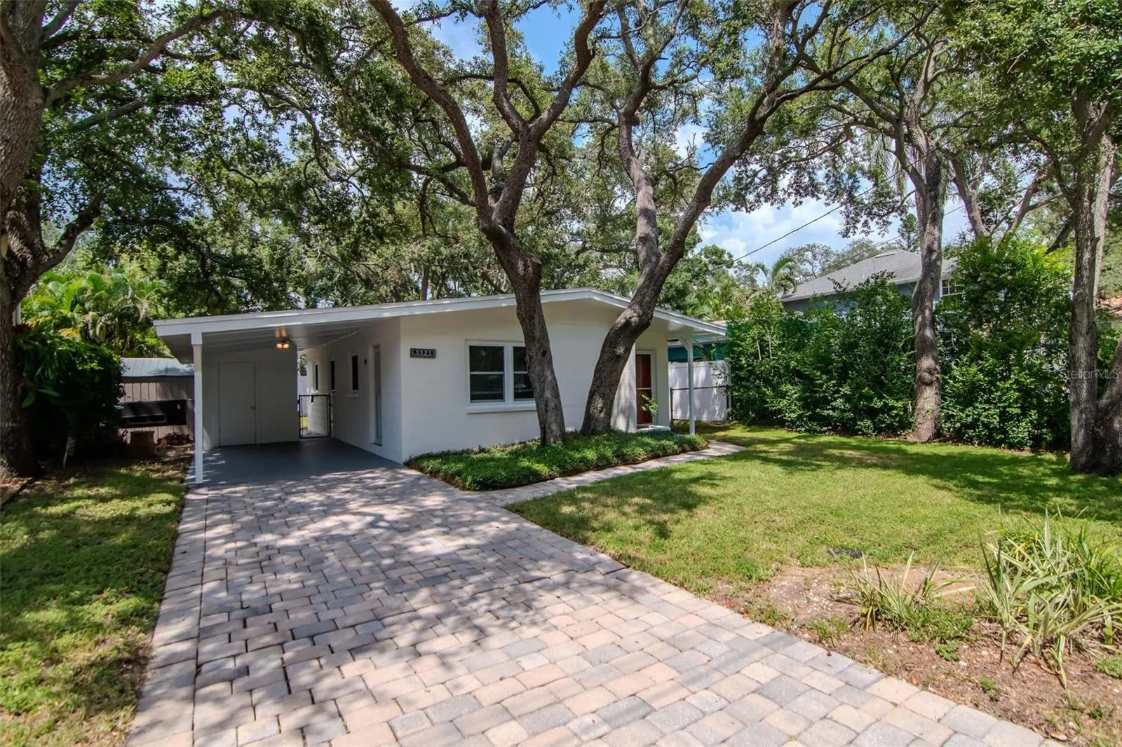 3323 W VILLA ROSA ST