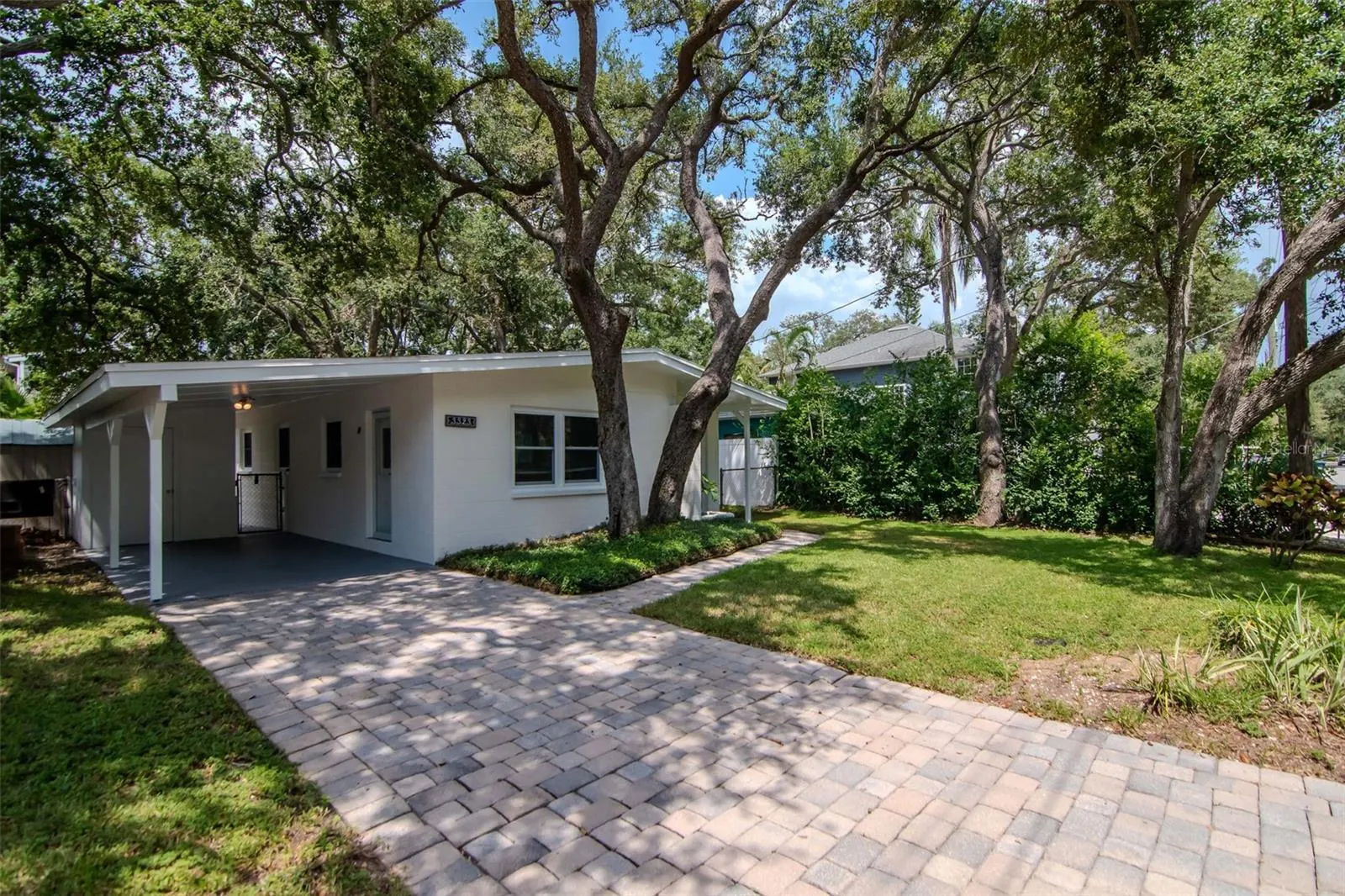 3323 W VILLA ROSA ST