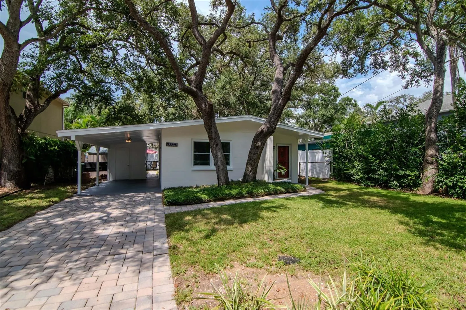 3323 W VILLA ROSA ST