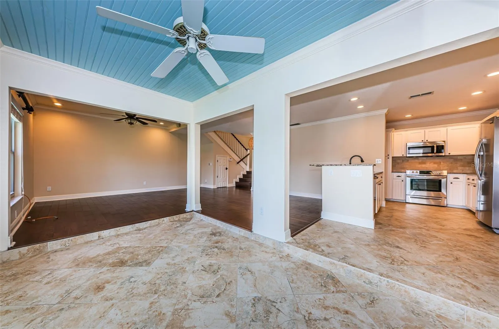 4916 MILANO CT NE