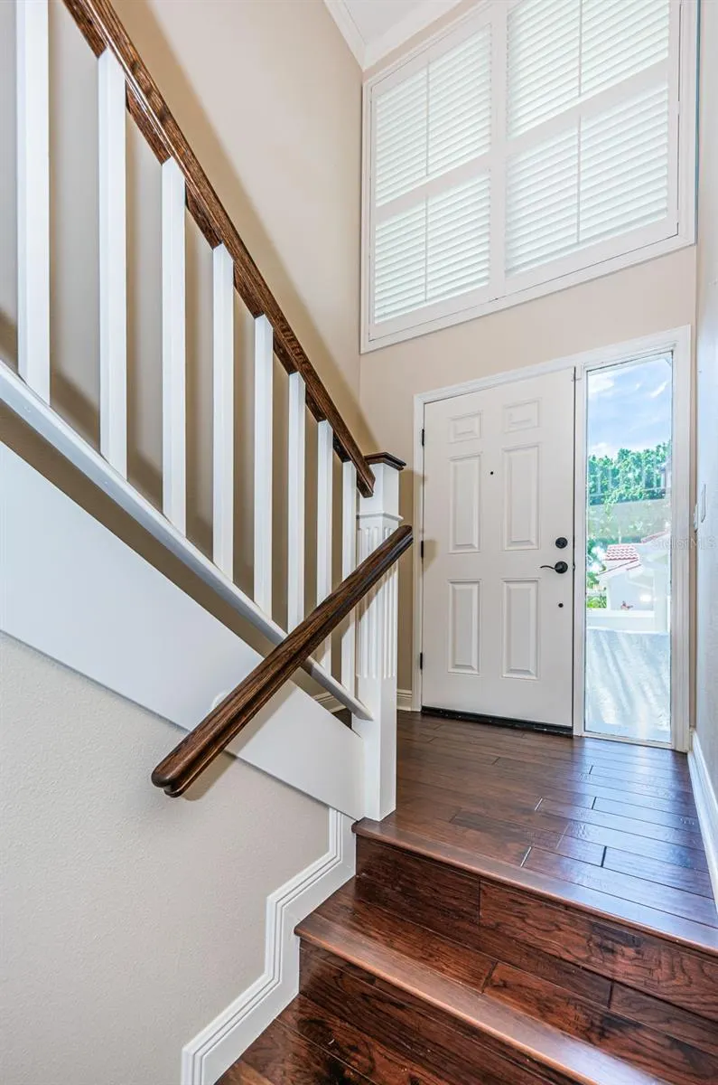 4916 MILANO CT NE